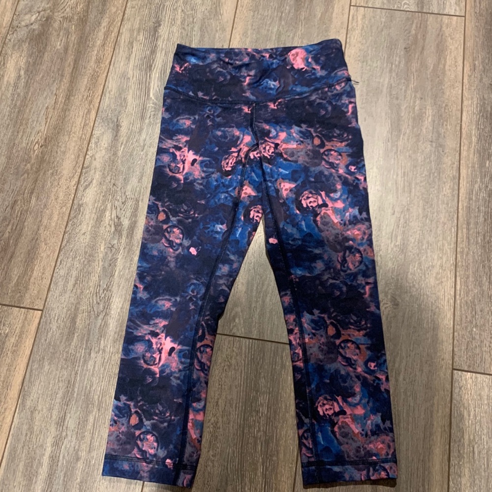 Lululemon (Luon) Wunder Under Capris